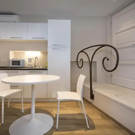 Apartment Seaview Studio Luan